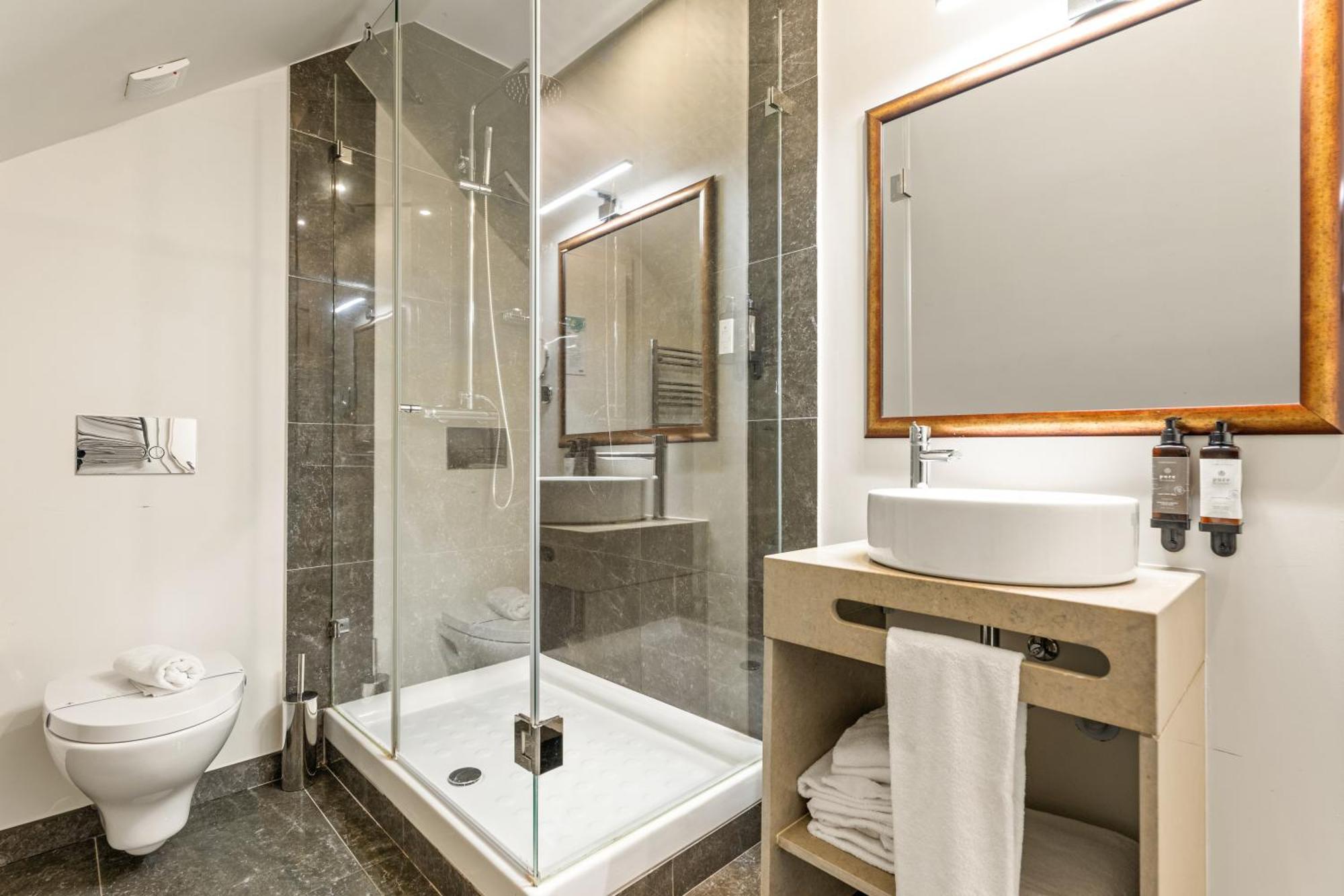 Hotel Jardim Da Lapa By Shiadu Lisbon